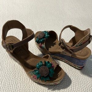 Spring Step L’ARTISTE ladies shoes.